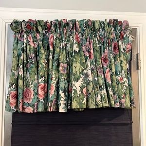 JCPenny Blouson Valance and one panel